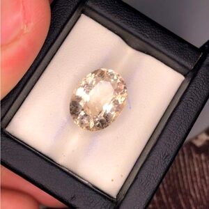 Natural Brown Topaz 11.30 Carat Brown Topaz